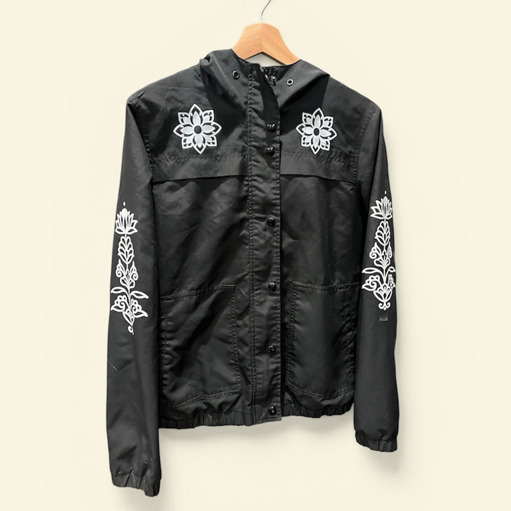Volcom Windbreaker Custom Design - image 1
